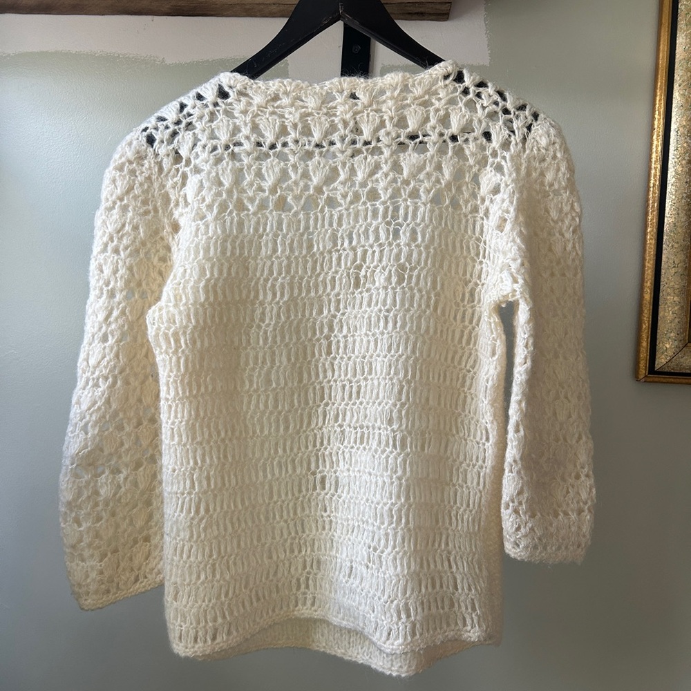 Elegant Cream Knit Sweater